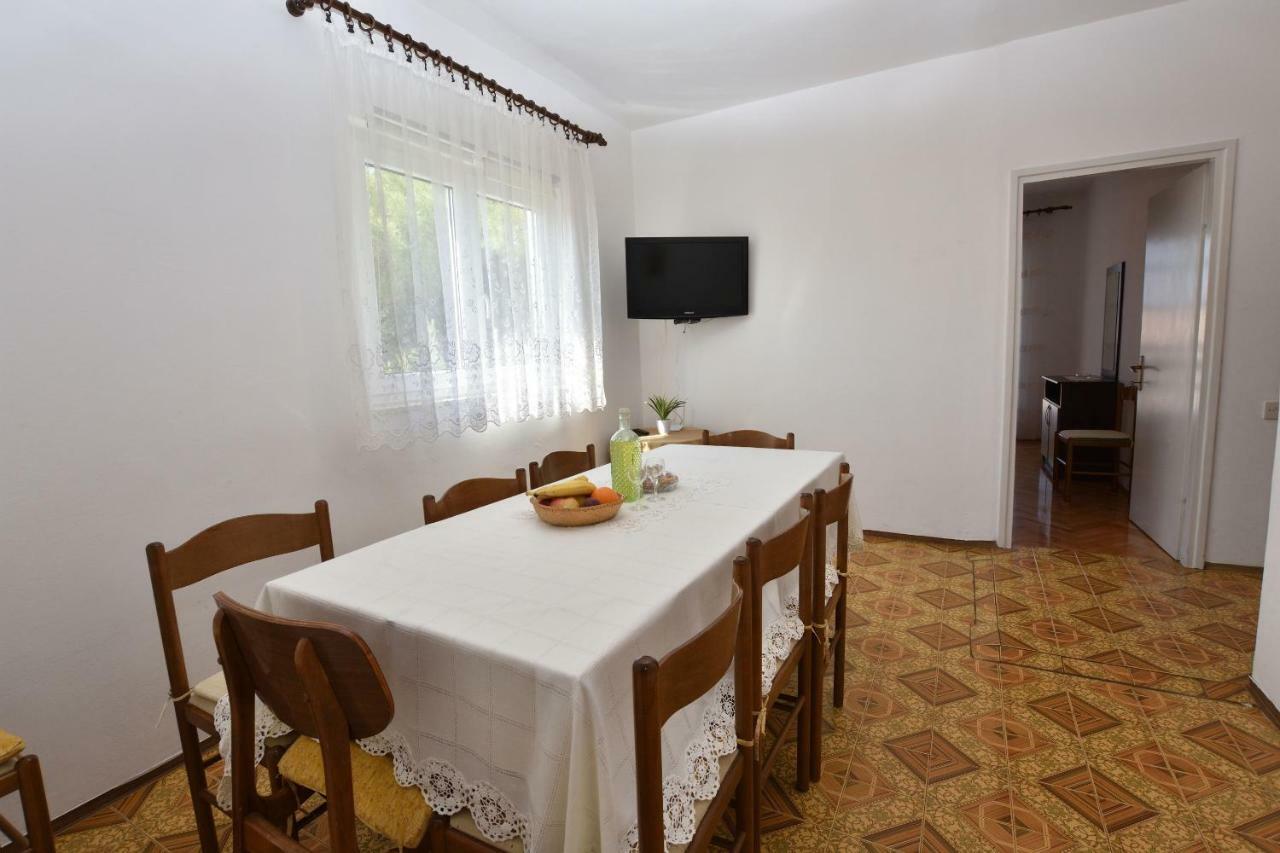 Apartment Maria Примоштен Экстерьер фото