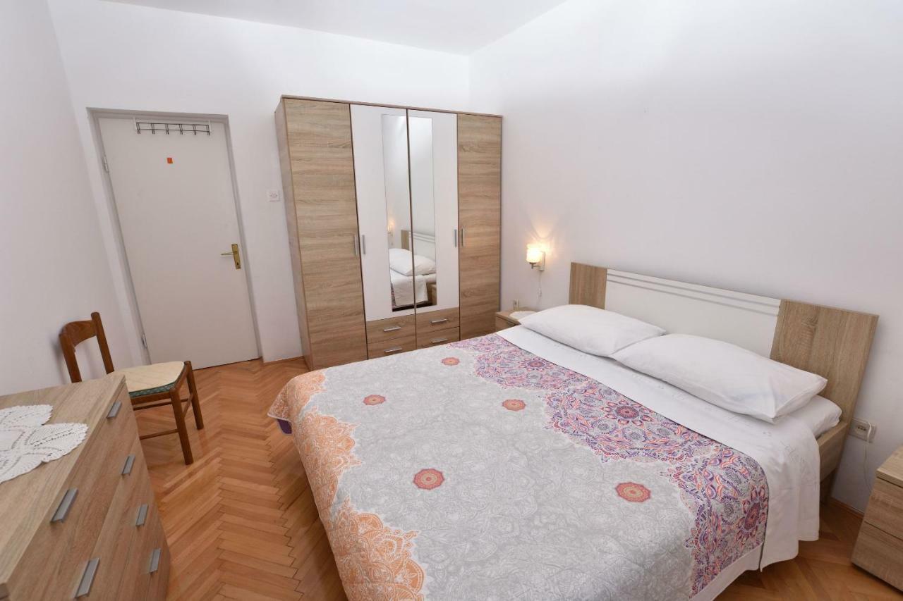 Apartment Maria Примоштен Экстерьер фото
