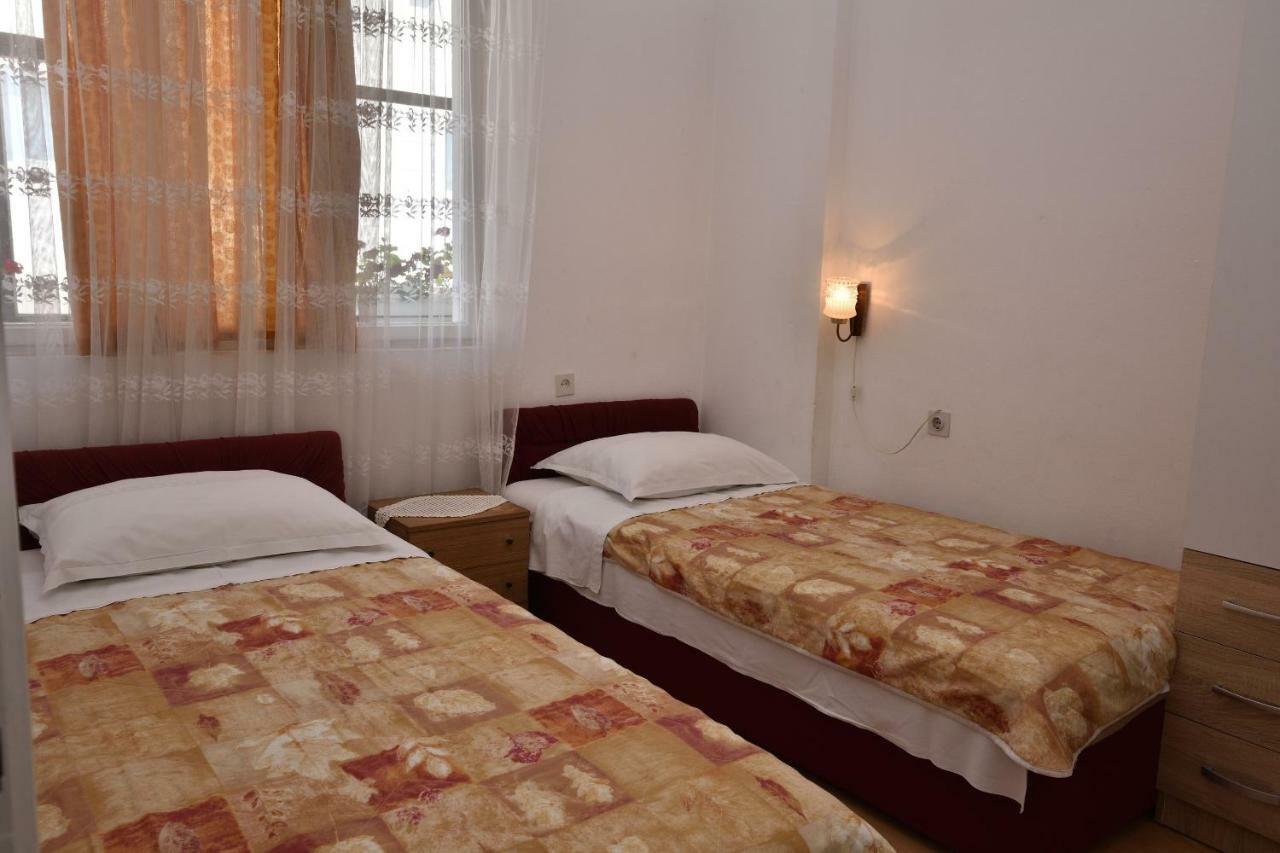 Apartment Maria Примоштен Экстерьер фото
