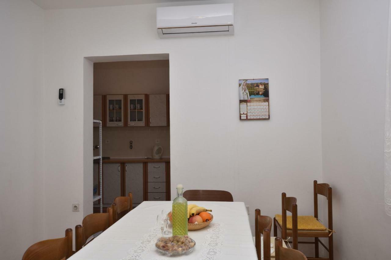 Apartment Maria Примоштен Экстерьер фото