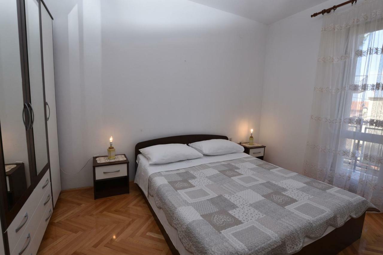 Apartment Maria Примоштен Экстерьер фото